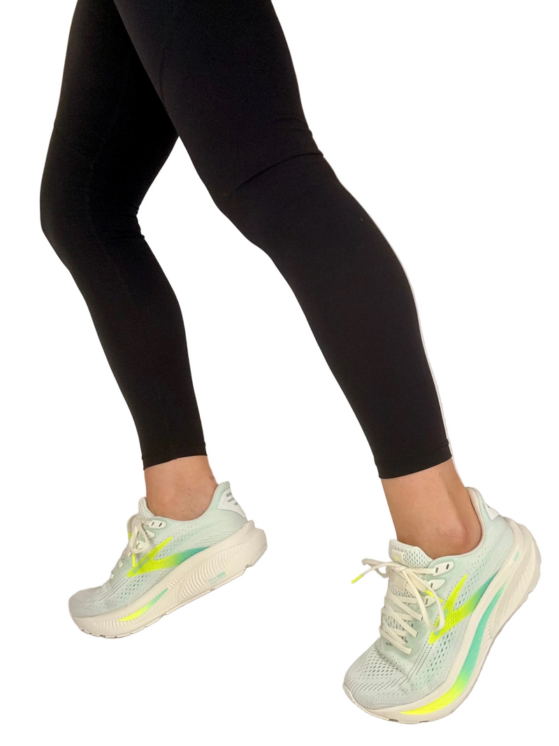 Load image into Gallery viewer, womens ghost 17 shoes
