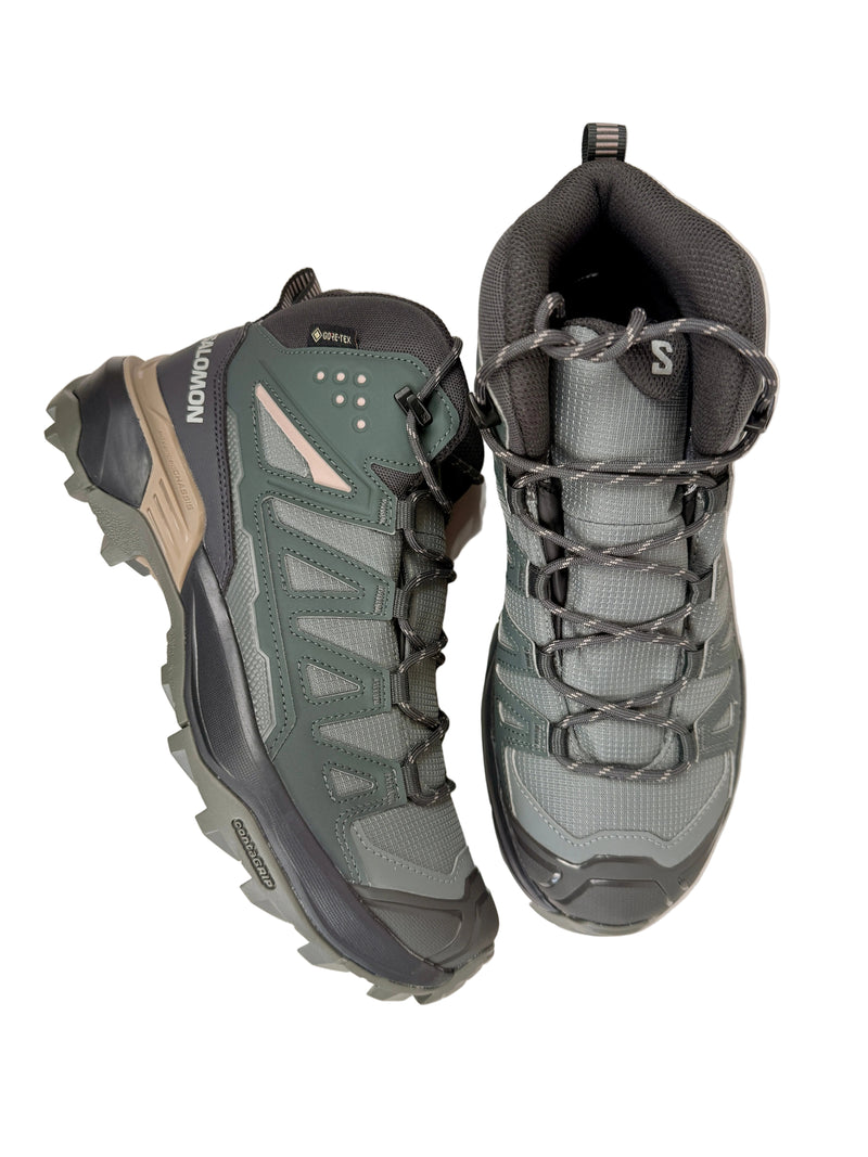 Load image into Gallery viewer, salomon hiking boots
