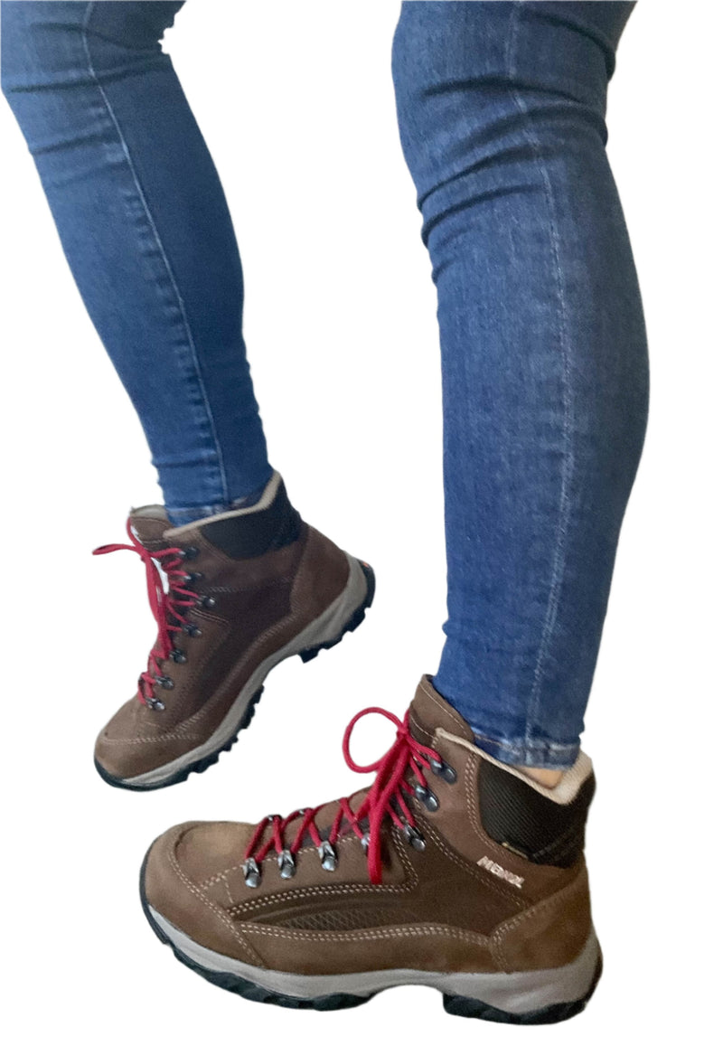 Load image into Gallery viewer, meindl hiking boots women
