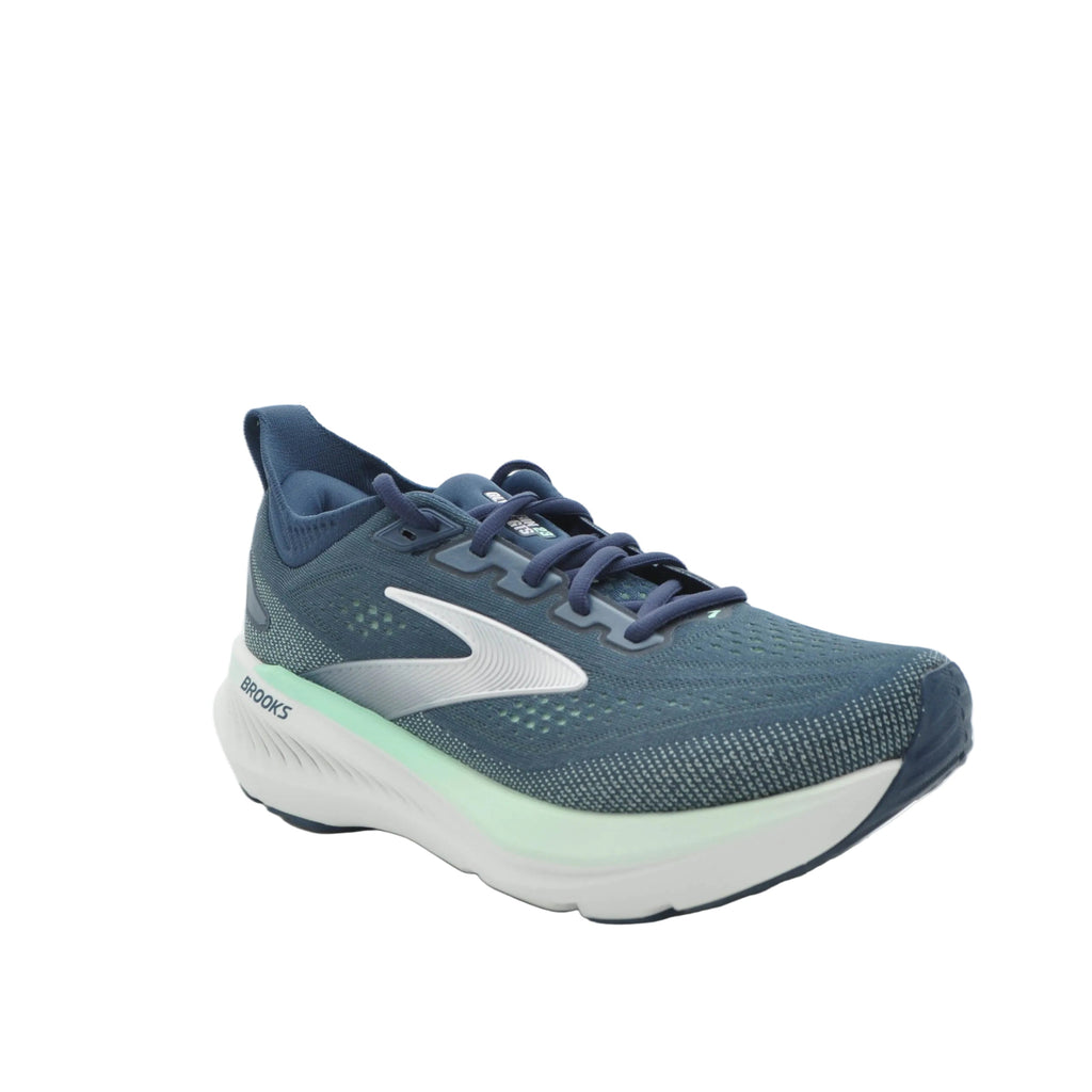brooks running shoes for women