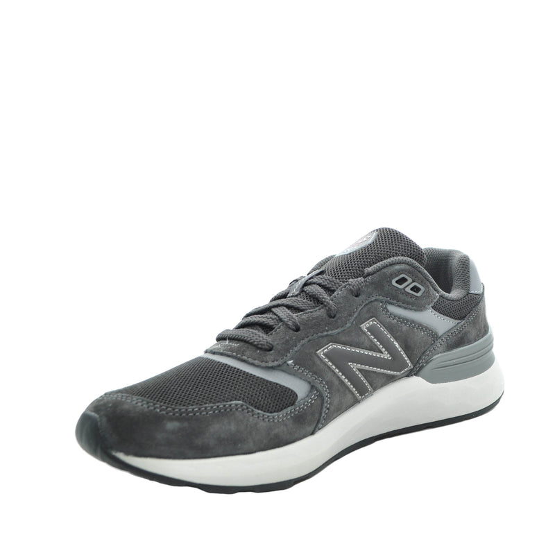 Load image into Gallery viewer, mens casual trainers
