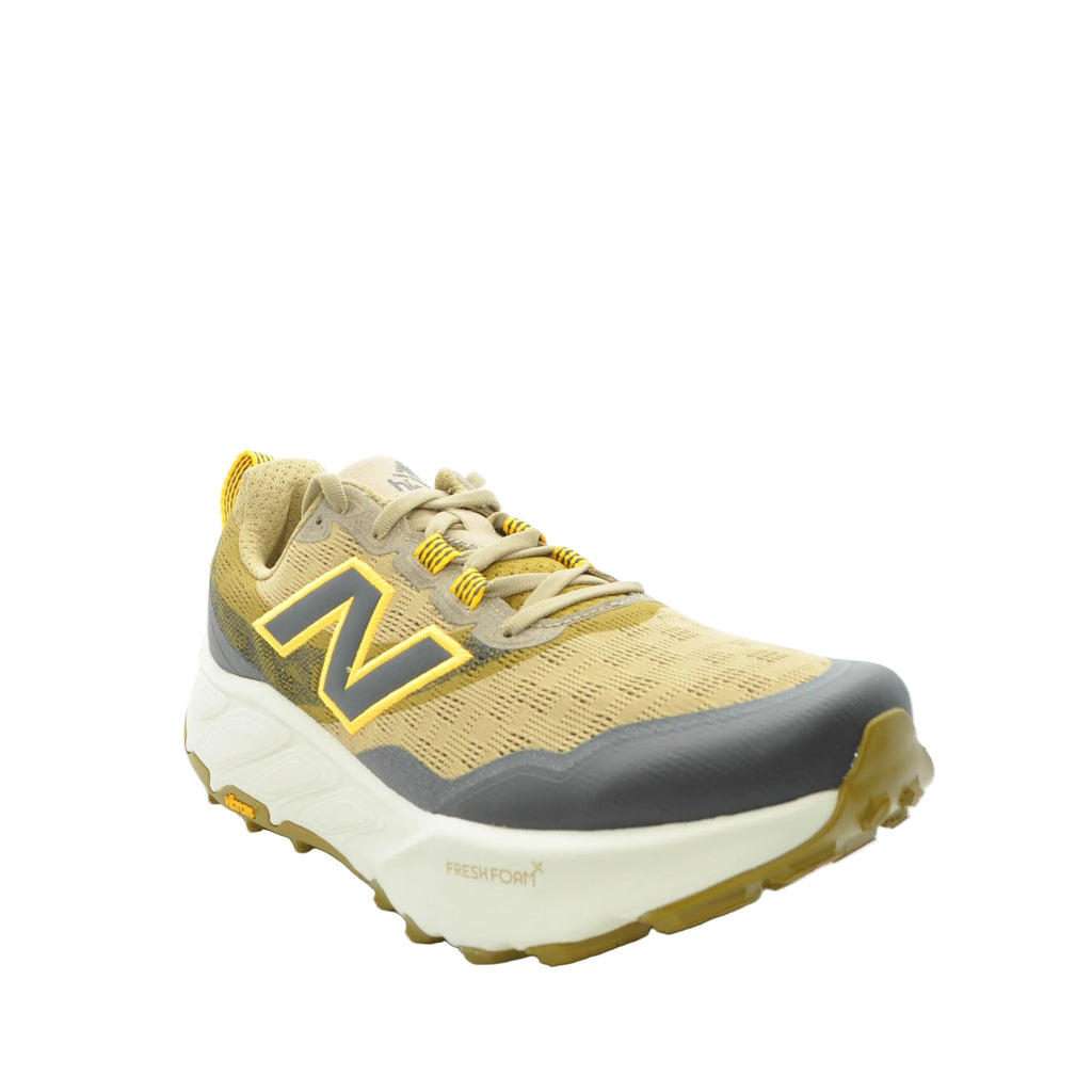 mens trail shoes
