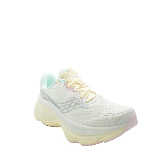saucony support trainers